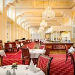Imperial ホテル 5*