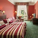 Imperial Hotel 5*